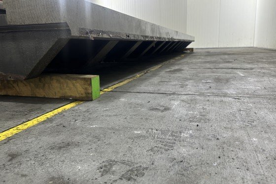 ストール - 鋳鉄...