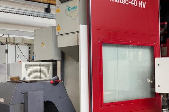 マテック - 40 HV