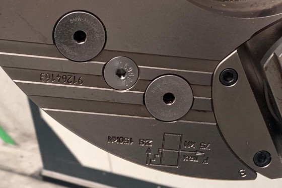 钐的自动锁扣 - W-325-S