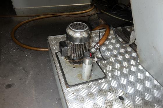 DECKEL MAHO - DMU 50