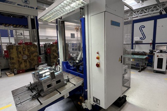 雷斯 - TUS 90 OK-40