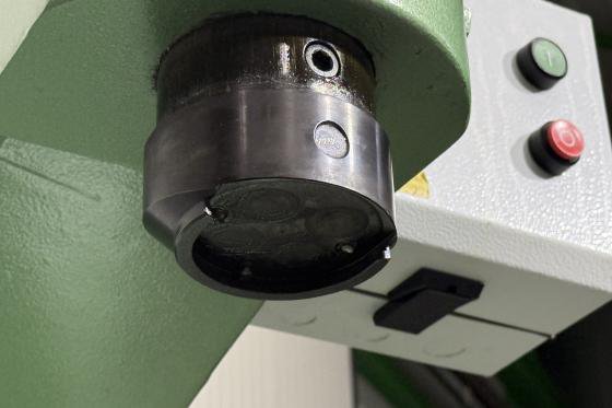 Fokker Eckold - KF 400