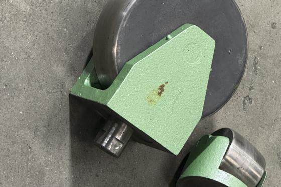 フォッカー・エコールド - KF 400