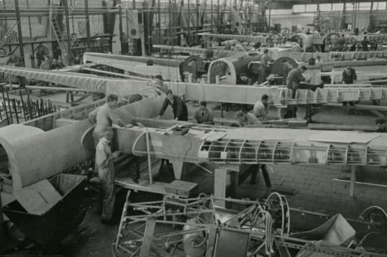 Fokker Eckold - KF 400