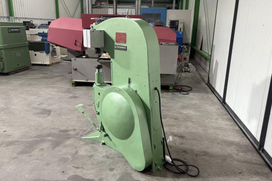 フォッカー・エコールド - KF 400