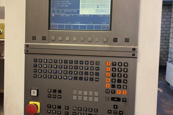 BRIDGEPORT - VMC 560