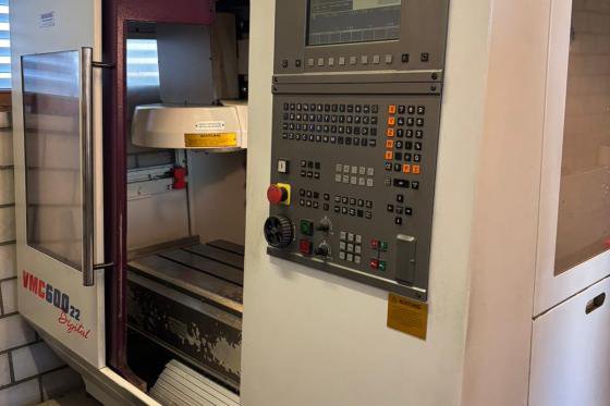 BRIDGEPORT - VMC 560