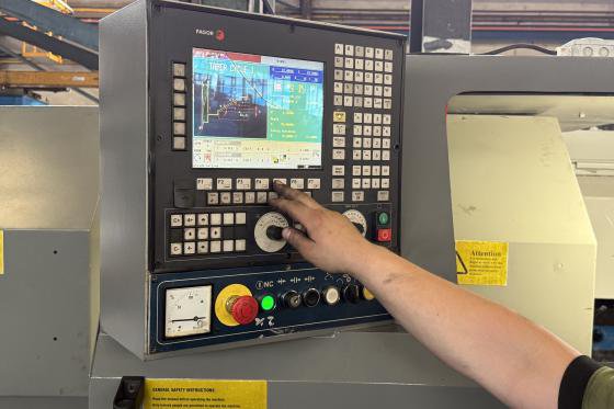 グルッツペ - AUTO M-S CNC