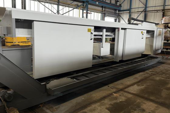 グルッツペ - AUTO M-S CNC