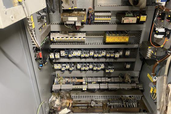 デッケル・マホ - DMU80P