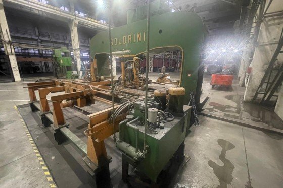 ボルドリーニ・パオ165/4700