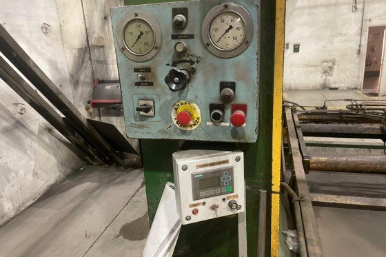 ボルドリーニ・パオ165/4700