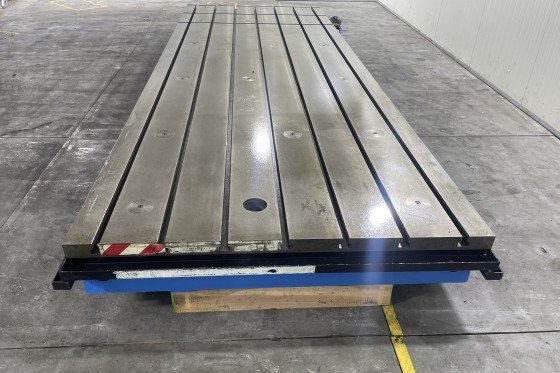 ストール - 鋳鉄製