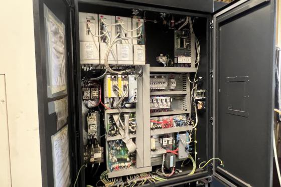 MAZAK - VTC 200C-II