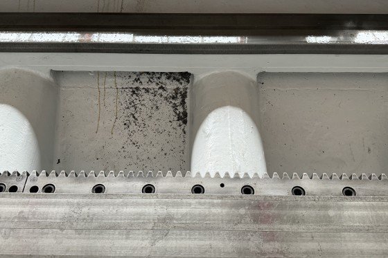 アイル - IWDS 1000 CNC