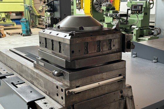 アイル - IWDS 1000 CNC