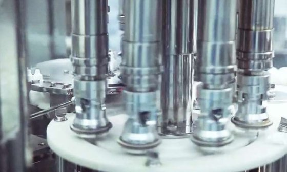 Rotech RSG4型滴眼液灌装旋盖机