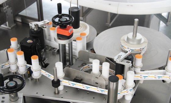 Rotech MC-800高速贴标机