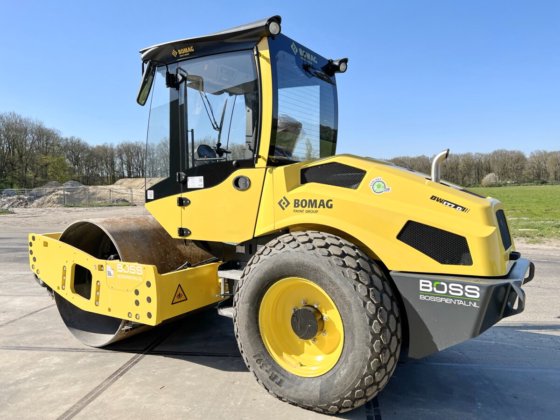 2022 Bomag BW177 D-5