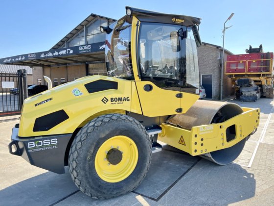 2022 Bomag BW177 D-5