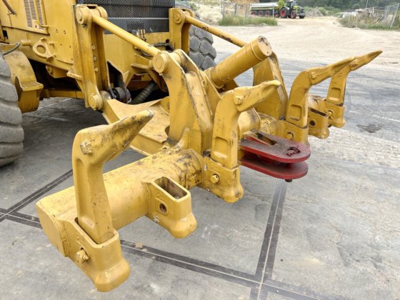 2002 Caterpillar 16H