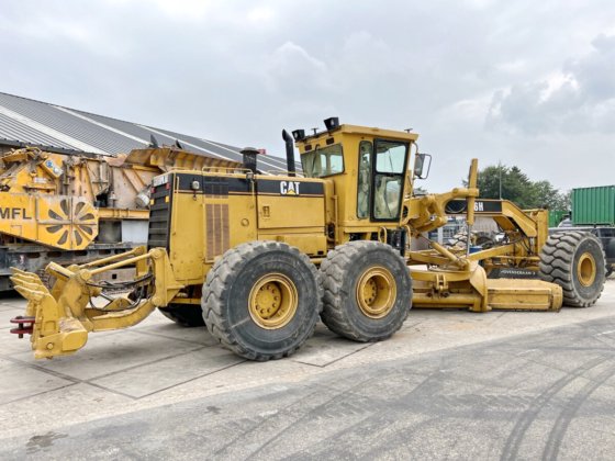 2002 Caterpillar 16H
