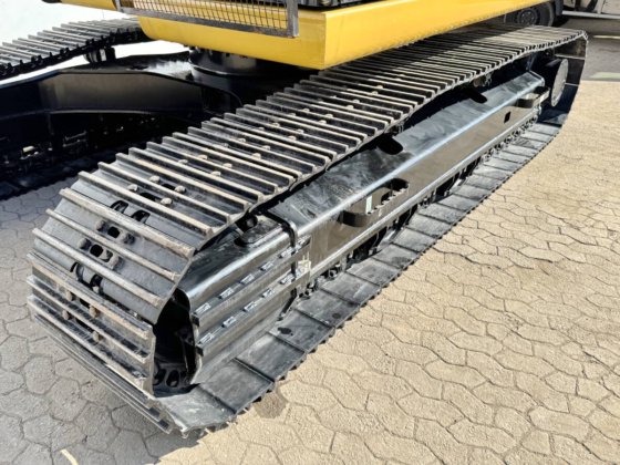 2024 Caterpillar 323D3