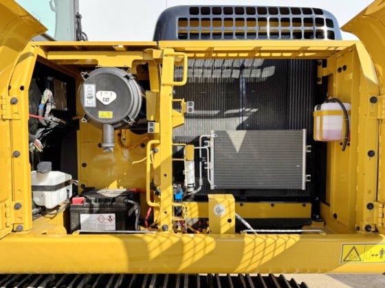 2024 Caterpillar 323D3