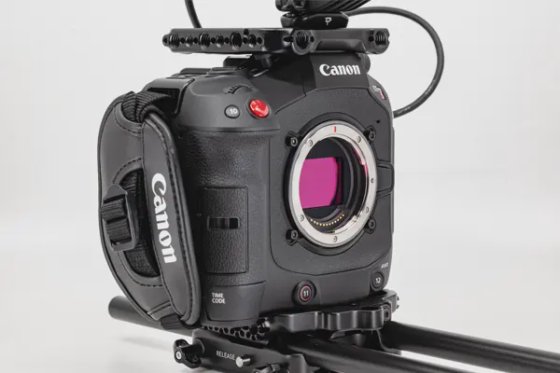 Canon EOS C80 ×コントロールリングマウントアダプター EF-EOS