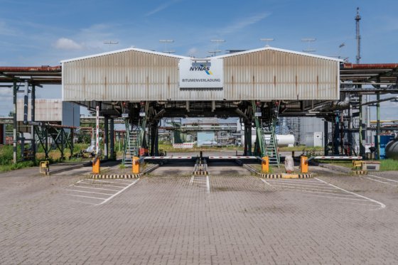 沥青车装载 (BTL) Technip / Neste