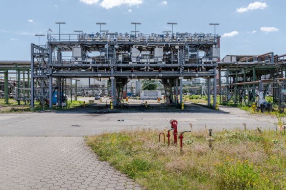 沥青车装载 (BTL) Technip / Neste