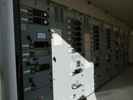 変電所 6kV/400V