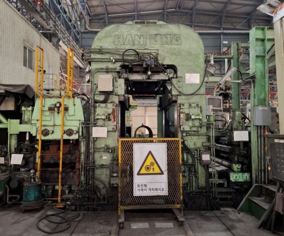 小兵卫-汉城-安川 "第 1 号磨皮机（1995/2019 年）