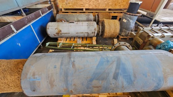 10台旋转叶片式和离心式鼓风机