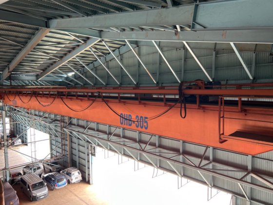 10t天井クレーン 東亜重工業株式会社LTD.