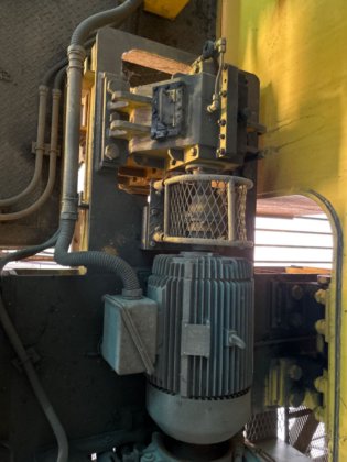 50/20t 天井クレーン puil e&c