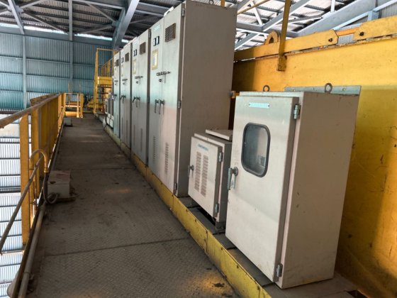 50/20t 天井クレーン puil e&c