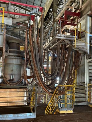 ビレットキャスター付き「コンキャスト」EAFメルトショップ（2014年）