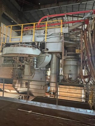 ビレットキャスター付き「コンキャスト」EAFメルトショップ（2014年）