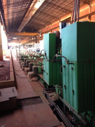 ビレットキャスター付き「コンキャスト」EAFメルトショップ（2014年）