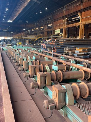 ビレットキャスター付き「コンキャスト」EAFメルトショップ（2014年）