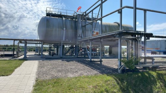 水平コンデンサ蓄積タンク