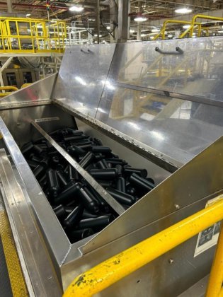 欧米茄喂瓶器/理瓶器（2009 年）