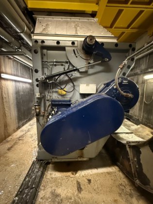 リンドナー・ミクロマットプラス 2000 工業用シュレッダー