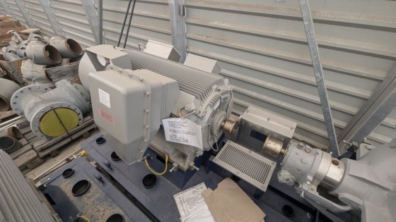 4台离心泵,含双密封系统,全新未使用