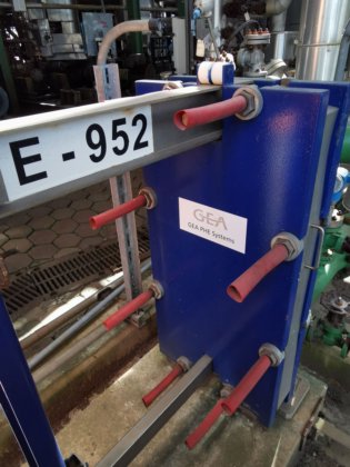 プレート式熱交換器5台