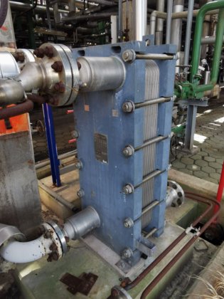 プレート式熱交換器5台