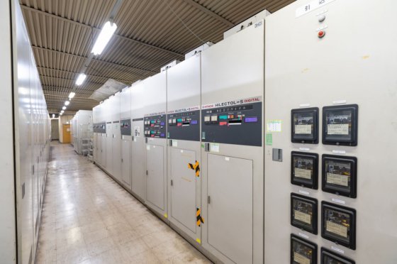 NKK- HITACHI "连续式镀锌生产线，带皮轧机