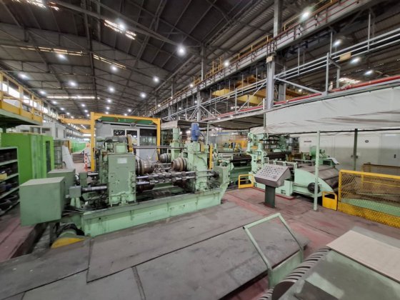 “本田”纵剪线