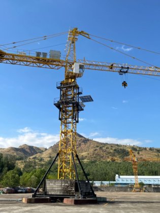 山东鸿达 TS2410449-2012 10 吨塔式起重机